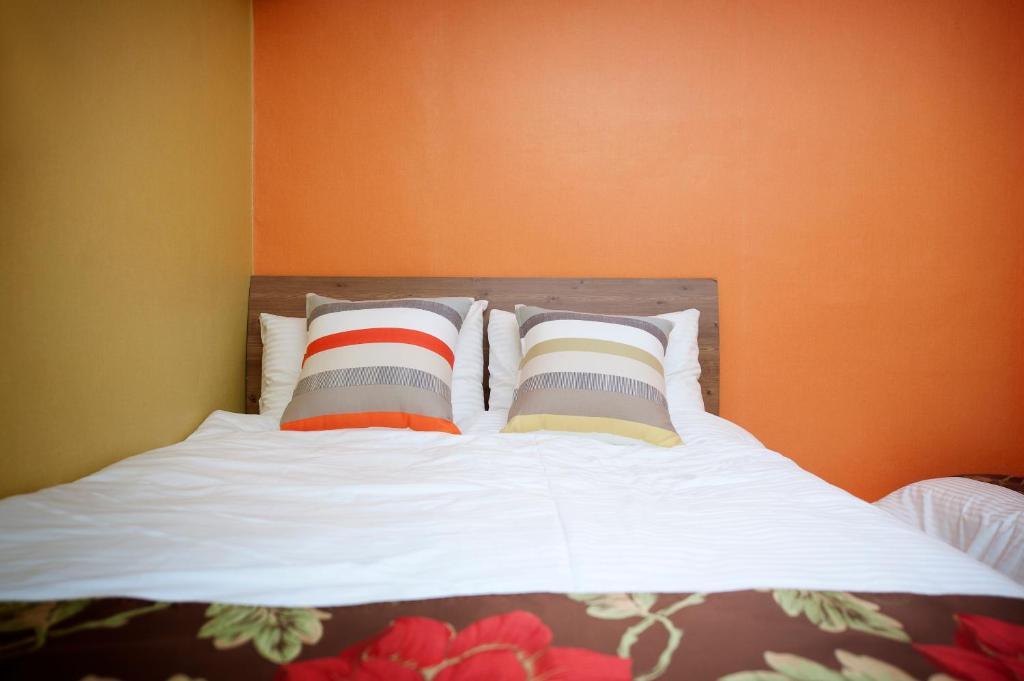 Shinchon Guest House Сеул Стая снимка